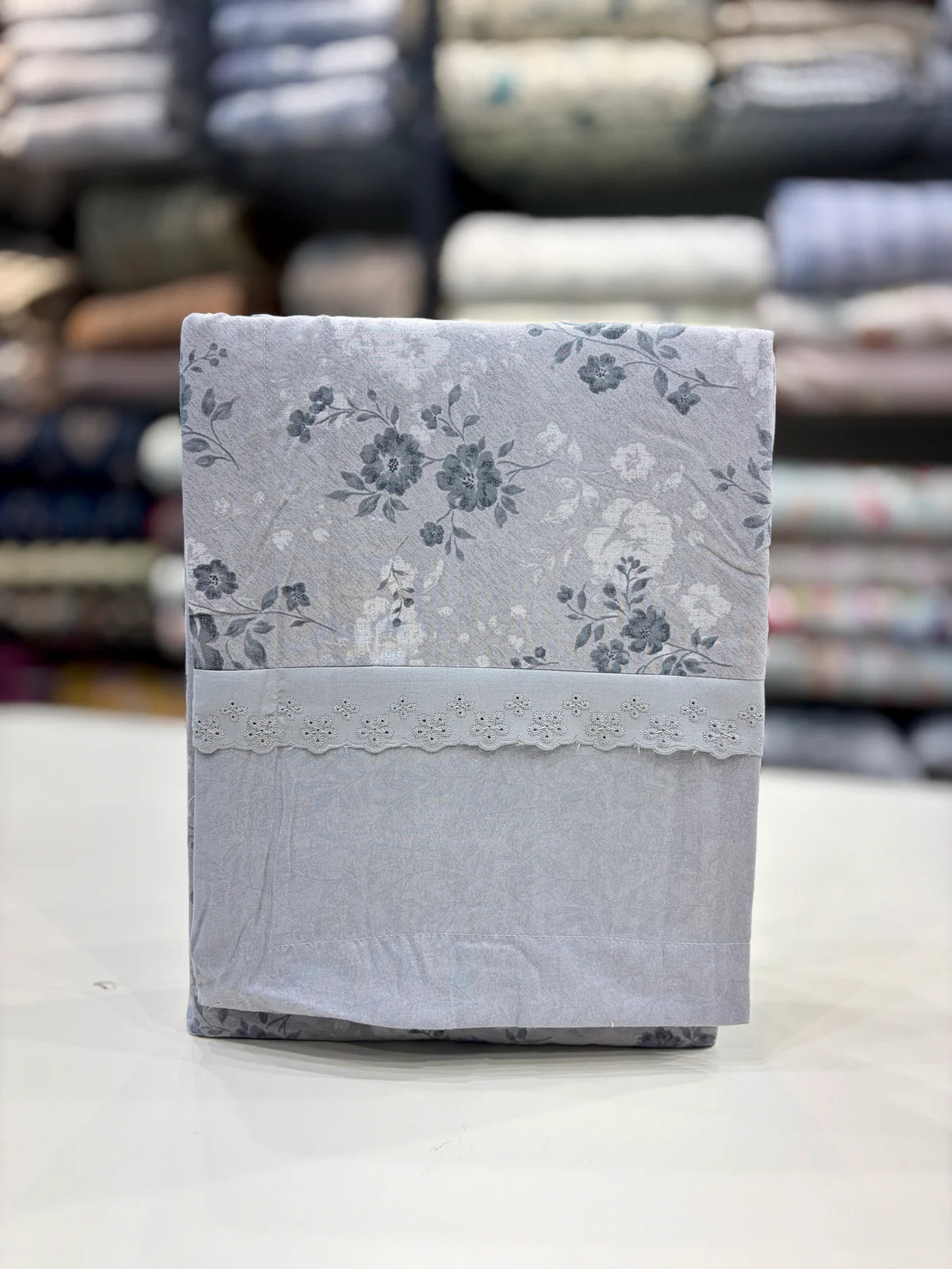 Fitted Bedsheet Pure Cotton with (2 Pillow Covers) 108 by 108 inch