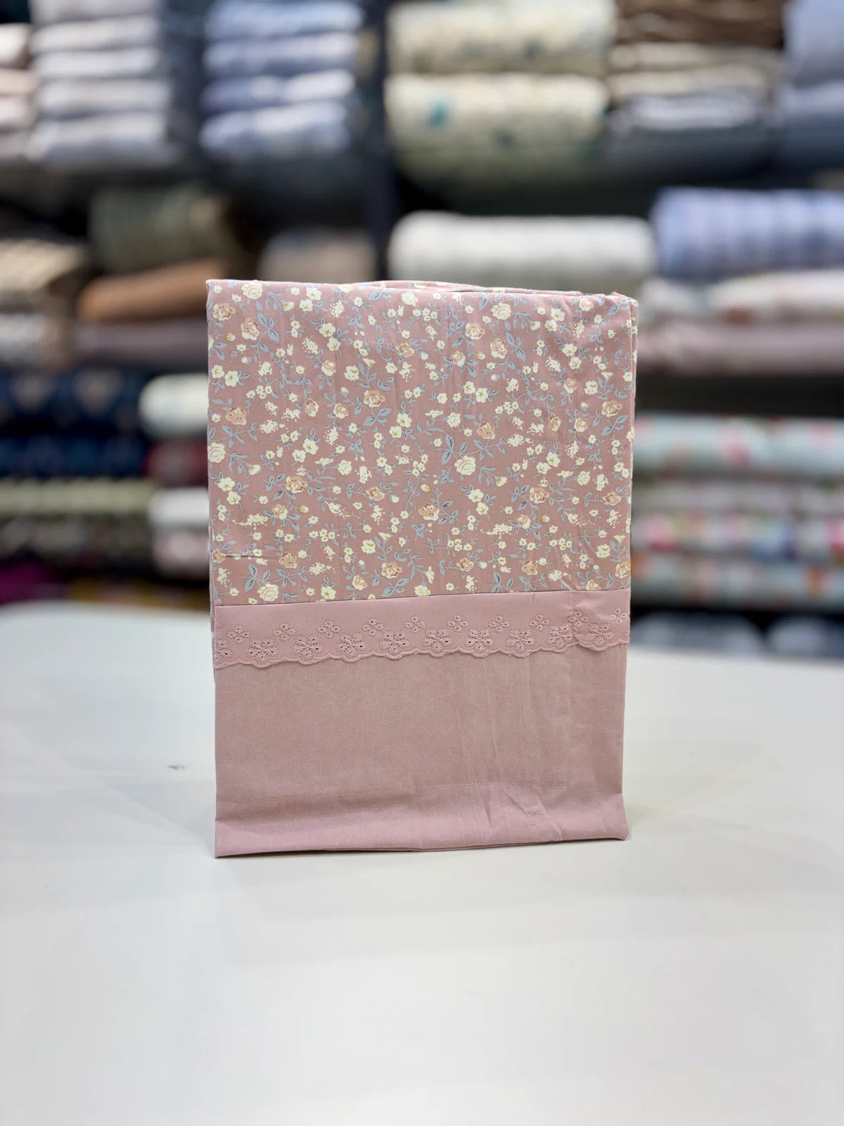Fitted Bedsheet Pure Cotton with (2 Pillow Covers) 108 by 108 inch